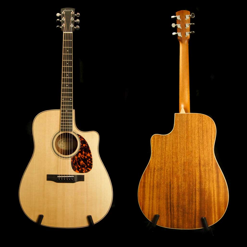 Larrivee DV-03 Sitka Spruce/Mahogany Dreadnought Acoustic Guitar