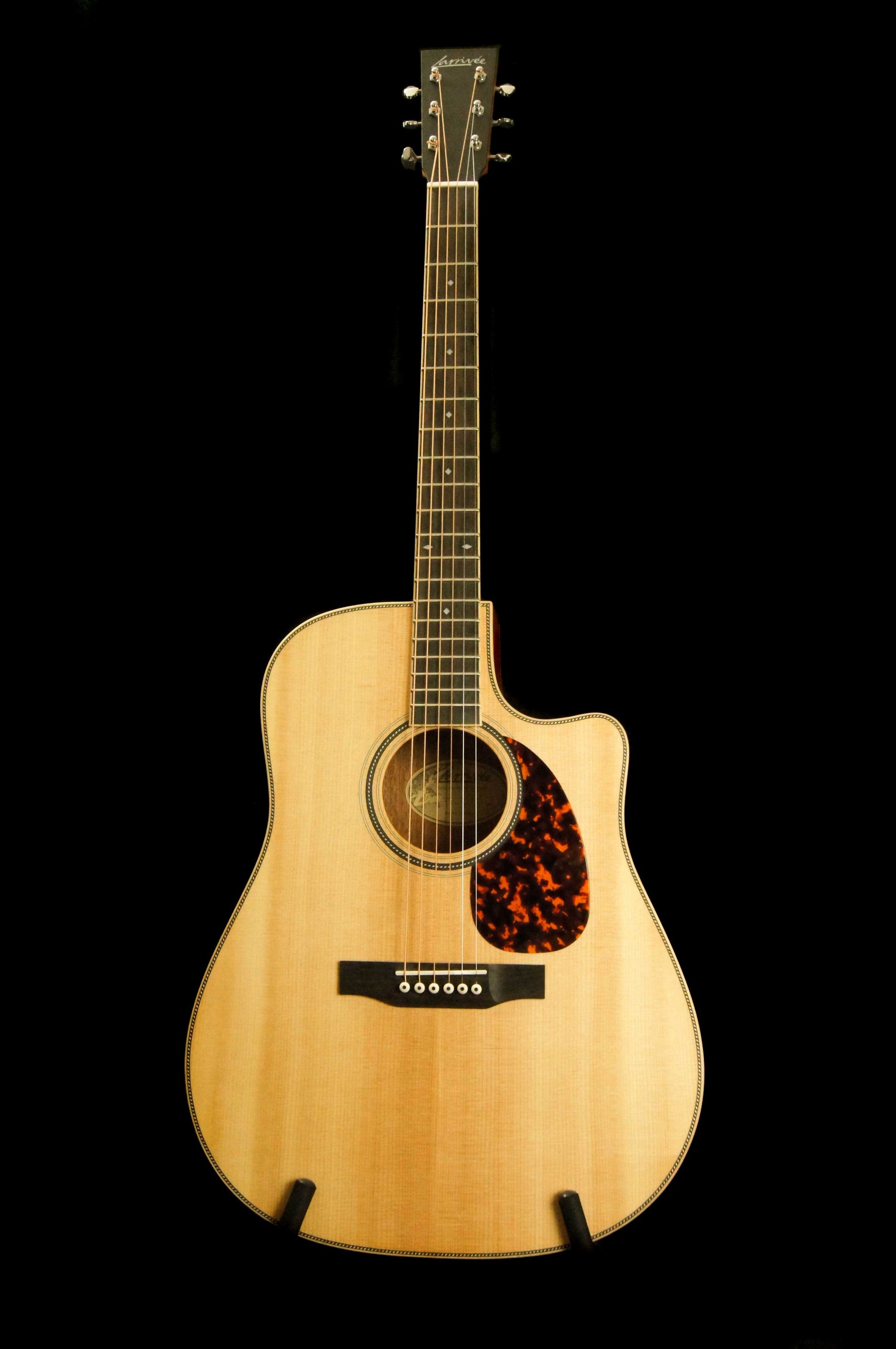 Larrivee DV-40 Legacy Series Acoustic Guitar