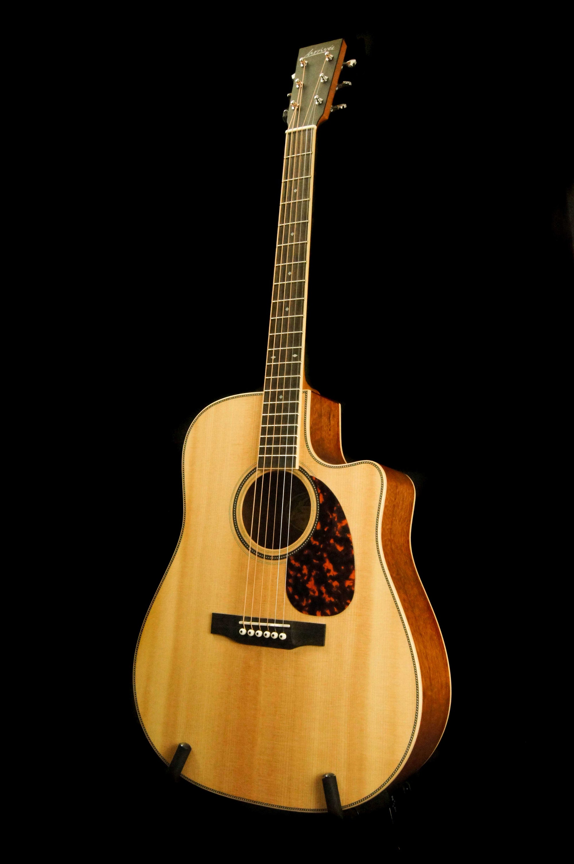 Larrivee DV-40 Legacy Series Acoustic Guitar