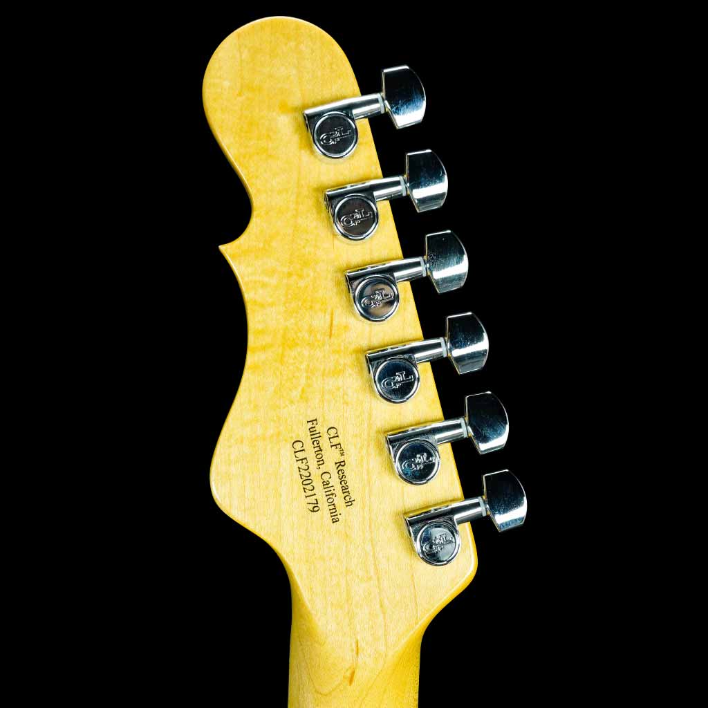 G&L CLF Research Skyhawk - Natural G&L Electric Guitar Elegantly  Eighties: CLF™ Research Skyhawk™ brings back the best of '80s CLF  styling.Like the original G&L Skyhawk of 1984, it starts with George