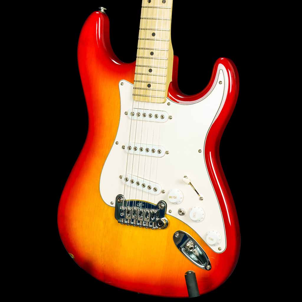 G&L Fullerton Deluxe S-500 - Cherryburst G&L