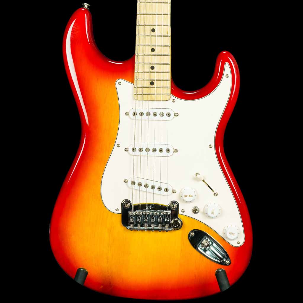 G&L Fullerton Deluxe S-500 - Cherryburst