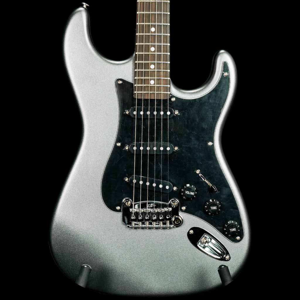 G&L USA Legacy Electric Guitar - Graphite Metallic Frost G&