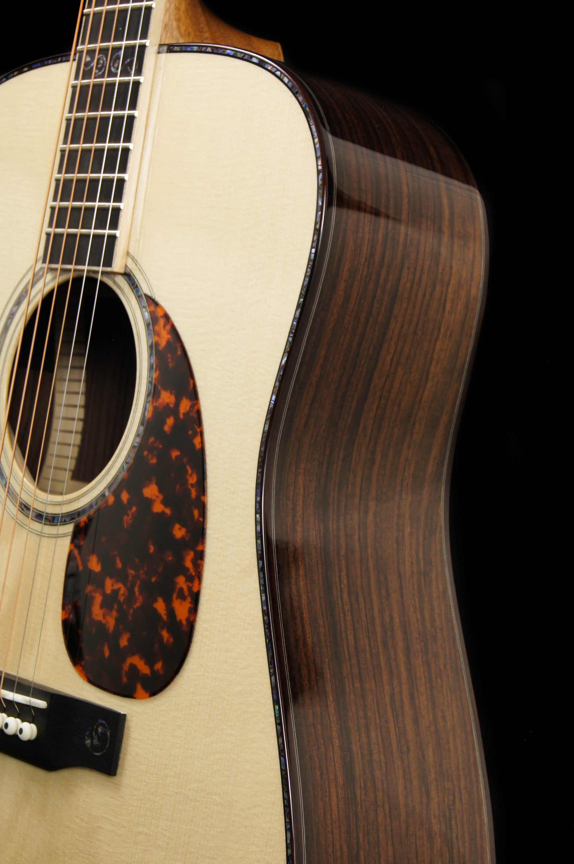 Larrivee D-10 Moon Spruce Top Rosewood Back and Sides Deluxe Series Acoustic Guitar