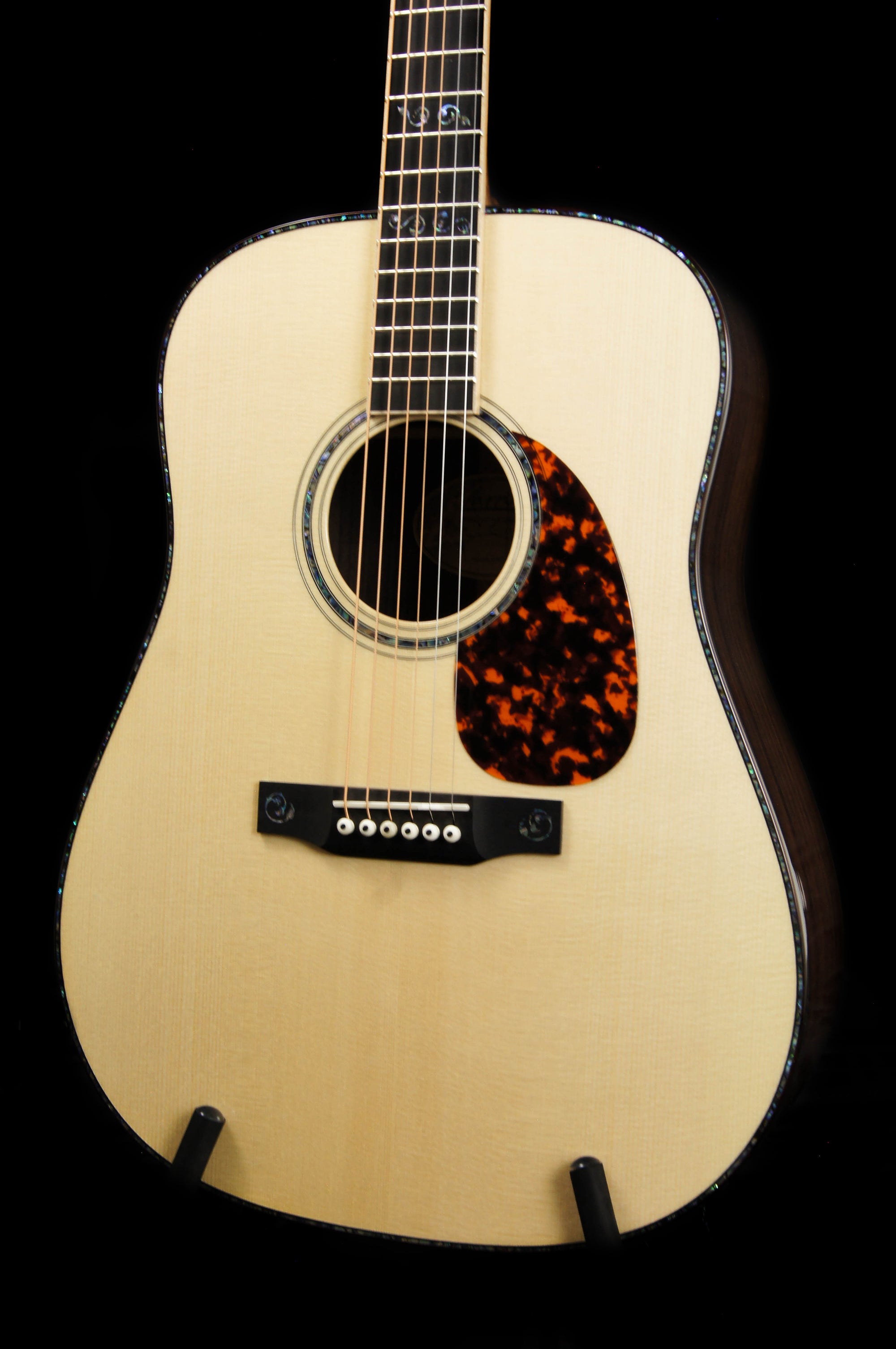 Larrivee D-10 Moon Spruce Top Rosewood Back and Sides Deluxe Series Acoustic Guitar