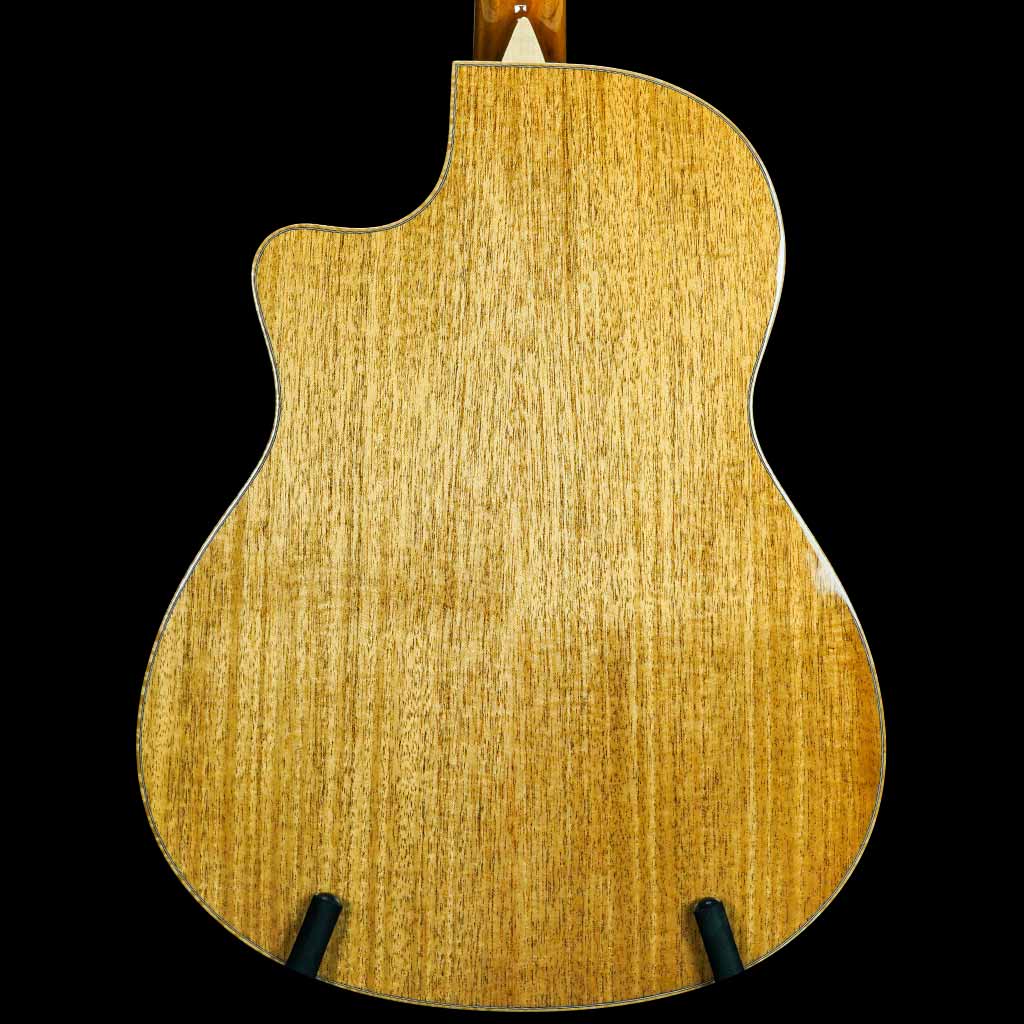 Larrivee LV-05 Select Mahogany Series Acoustic Guitar