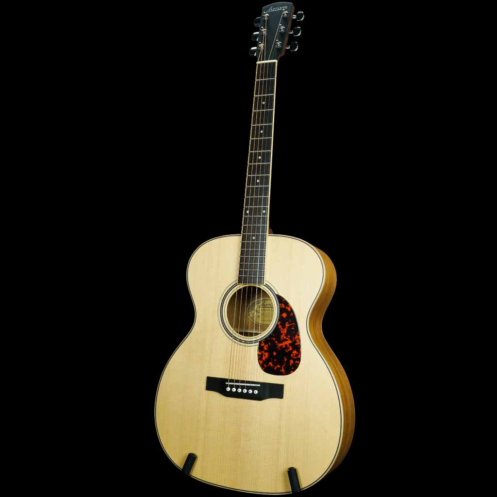 Larrivee OM-03 Recording Series Acoustic Guitar Larrivee