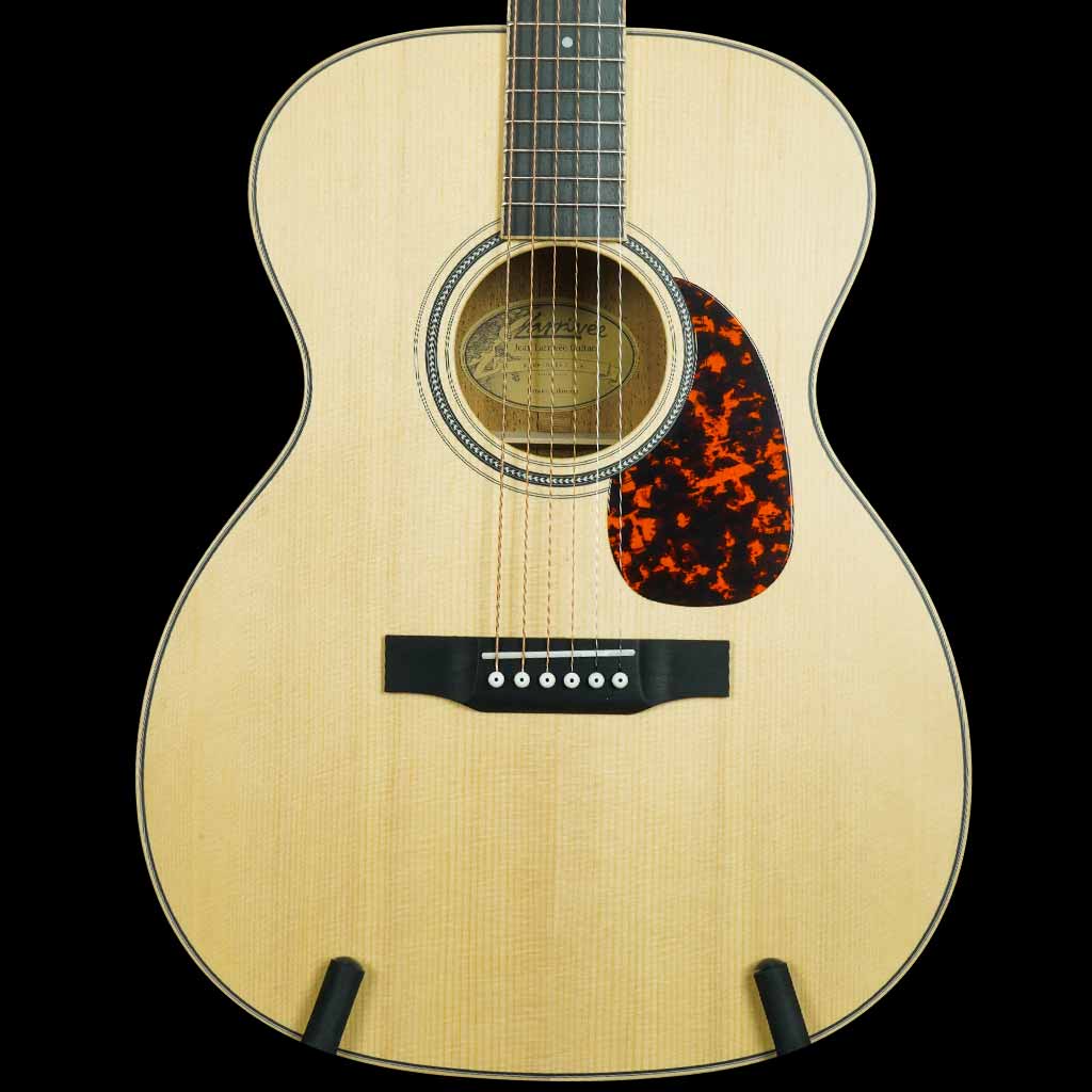 Larrivee OM-03 Recording Series Acoustic Guitar Larrivee Acoustic Guitar  Built to the exact standards you would find on Larrivee's much higher  series, the 03 is built in America using all solid wood