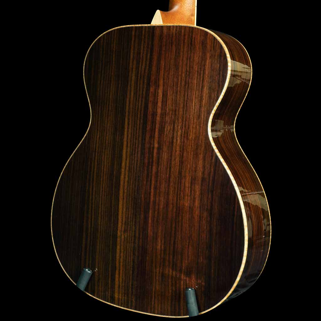 Larrivee OM-60 Rosewood Traditional Series Acoustic Guitar