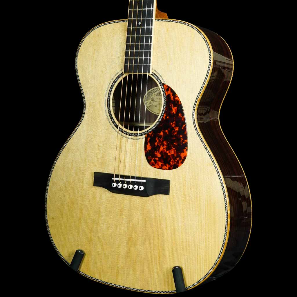 Larrivee OM-60 Rosewood Traditional Series Acoustic Guitar