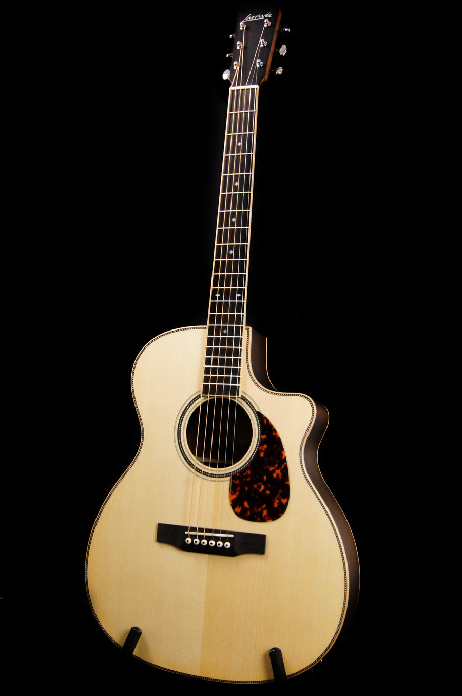 Larrivee OMV-40R Moon Spruce Top Legacy Series Acoustic Guitar w/Venetian Cutaway - Hard Case Included -
