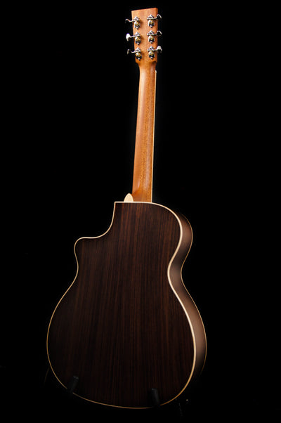 Larrivee OMV-40R Moon Spruce Top Acoustic Guitar