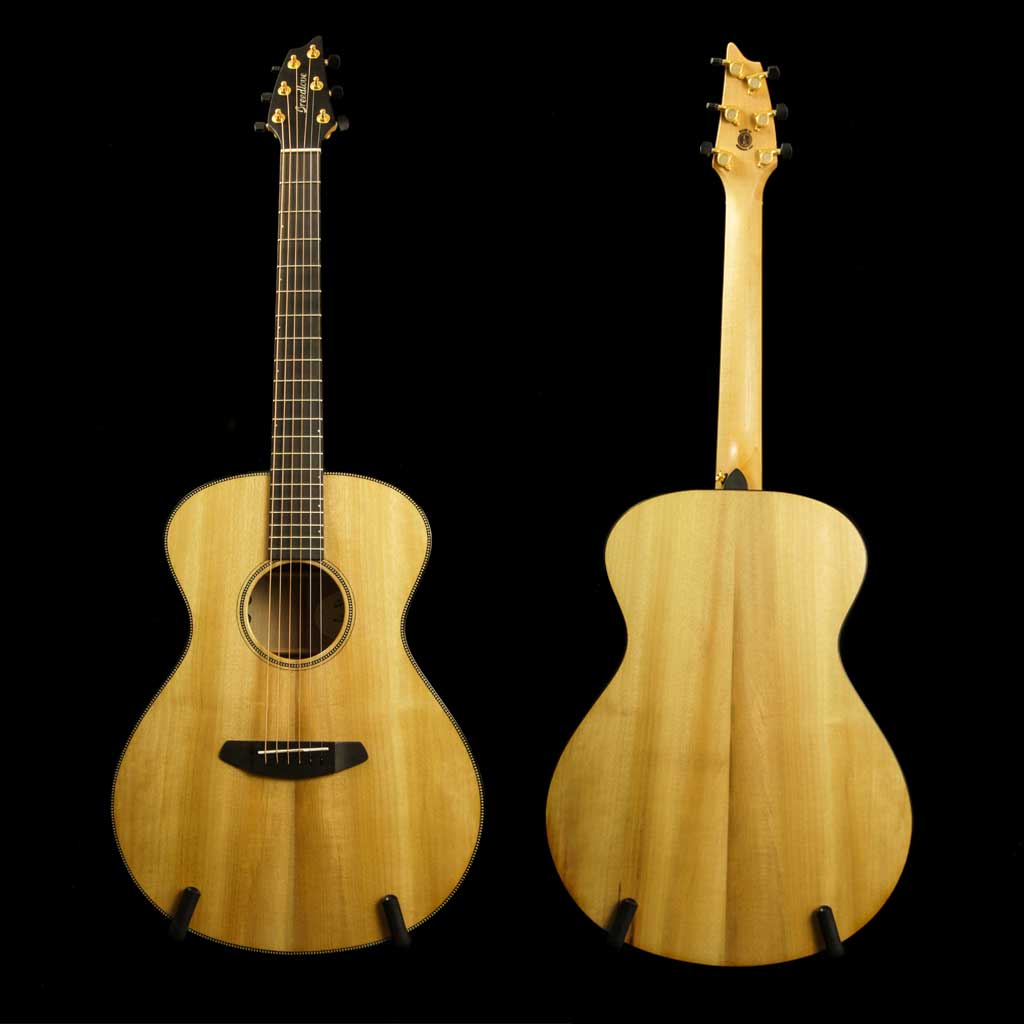 Breedlove Oregon Concert All Myrtlewood Acoustic Guitar with Electronics