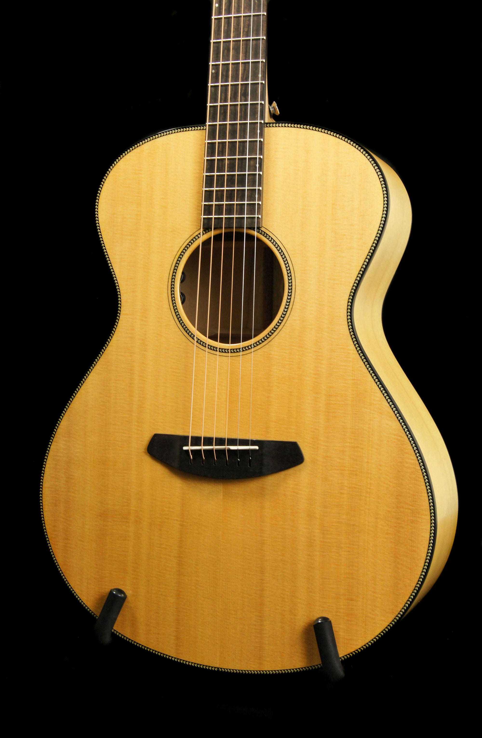 Breedlove Oregon Concert Sitka Spruce/Myrtlewood Acoustic Electric Guitar - Includes Case