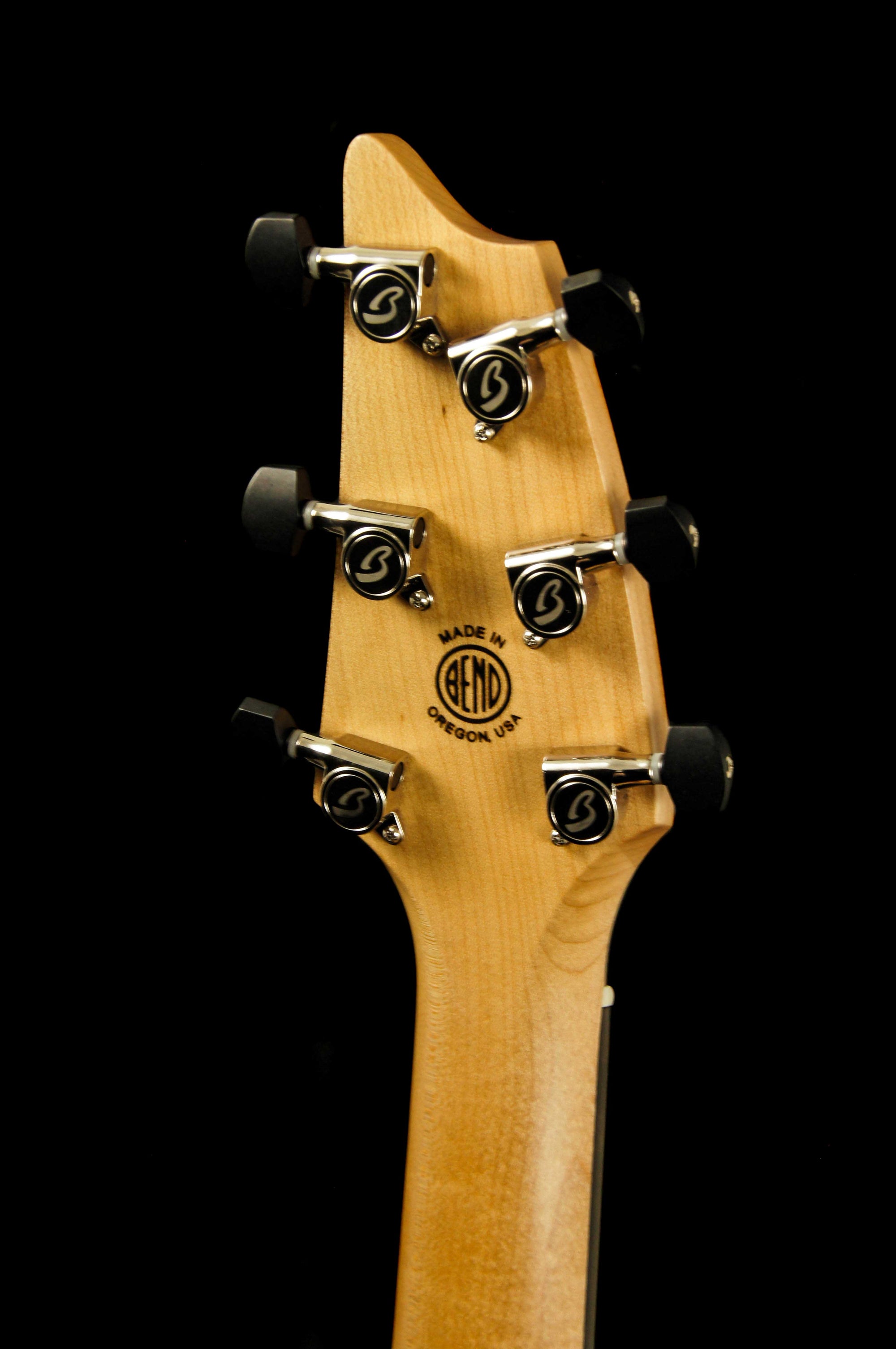 Breedlove Oregon Concert Sitka Spruce/Myrtlewood Acoustic Electric Guitar - Includes Case