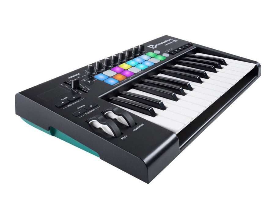Novation Launchkey 25 MKII USB Midi Controller